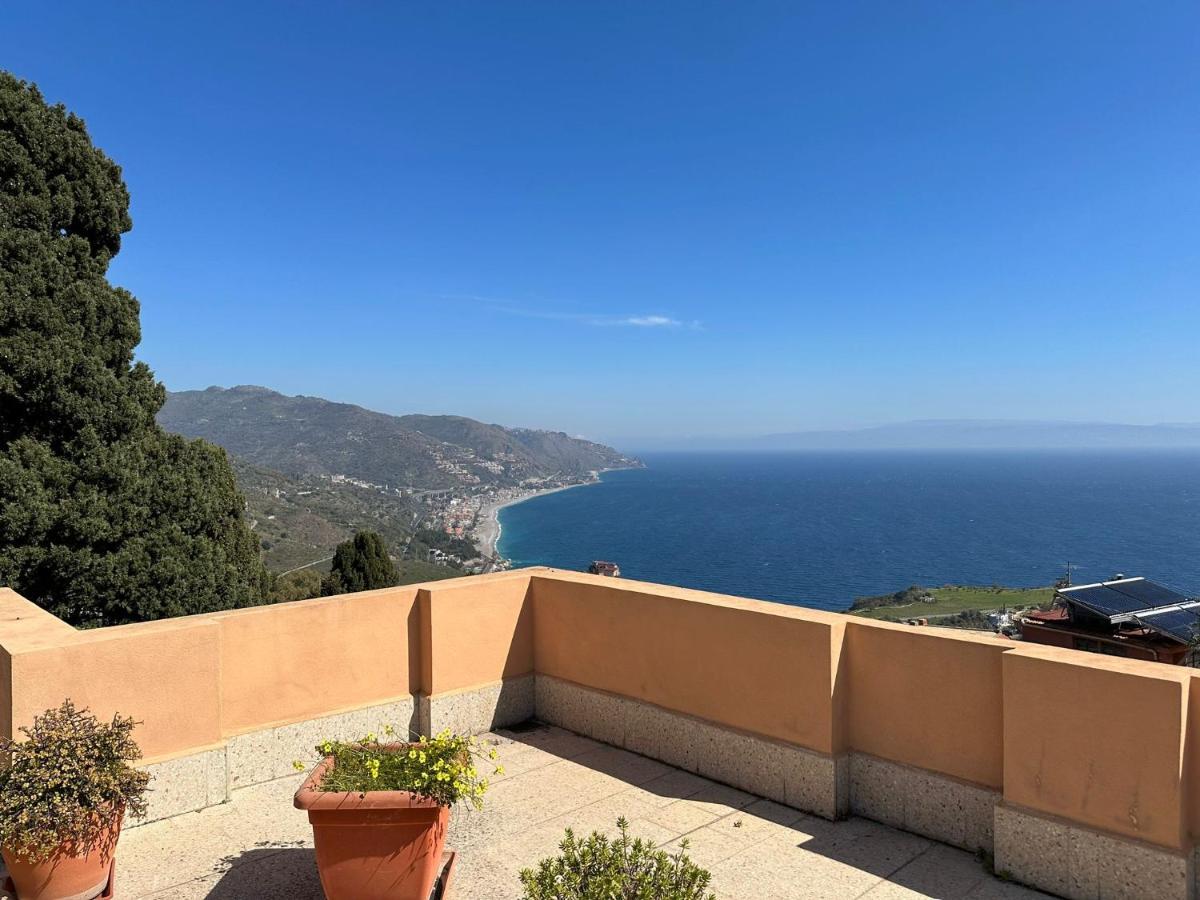 Mira Taormina Rooms Buitenkant foto