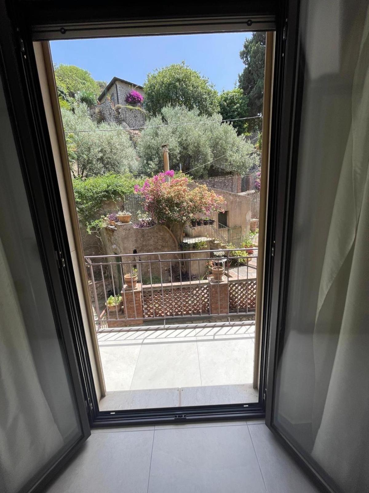 Mira Taormina Rooms Buitenkant foto
